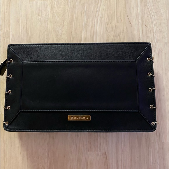 BCBGMAXAZRIA CLUTCH PURSE [Leather] - Picture 4 of 4